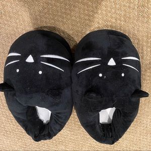 🆕 IHeartAnkit: Black Kitty Slippers
